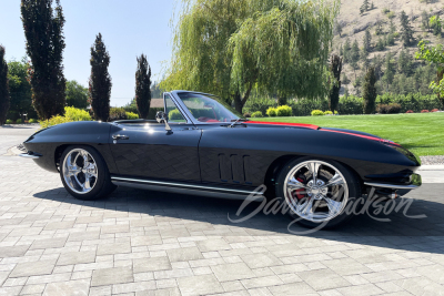 1965 CHEVROLET CORVETTE CUSTOM CONVERTIBLE - 17