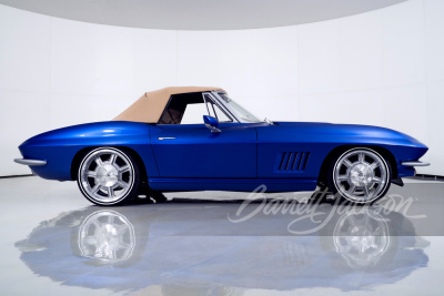 1967 CHEVROLET CORVETTE CUSTOM CONVERTIBLE - 41