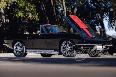 1964 CHEVROLET CORVETTE CUSTOM CONVERTIBLE - 17