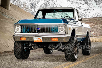 1972 CHEVROLET K10 CHEYENNE SUPER CUSTOM PICKUP - 11