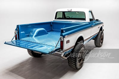 1972 CHEVROLET K10 CHEYENNE SUPER CUSTOM PICKUP - 13