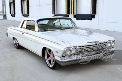 1962 CHEVROLET IMPALA SS CUSTOM COUPE - 25