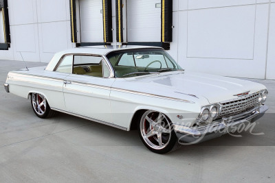 1962 CHEVROLET IMPALA SS CUSTOM COUPE - 26