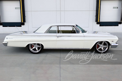 1962 CHEVROLET IMPALA SS CUSTOM COUPE - 37