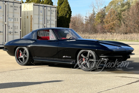 1967 CHEVROLET CORVETTE CUSTOM COUPE