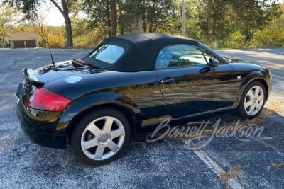 2001 AUDI TT CONVERTIBLE - 11