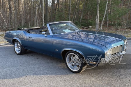 1970 OLDSMOBILE CUTLASS CUSTOM CONVERTIBLE