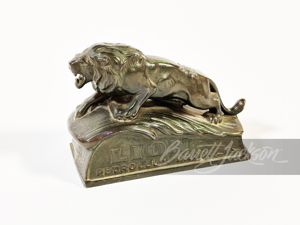 1930S LION OIL COMPANY BRONZE PAPERWEIGHT