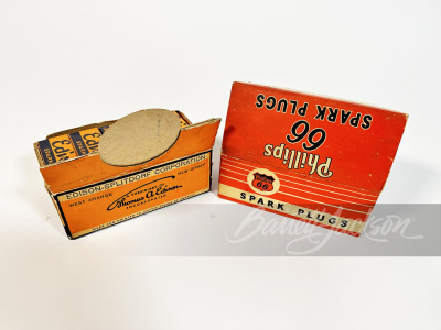 LOT OF TWO CIRCA 1930S-40S SPARK PLUG DISPLAY BOXES - 2