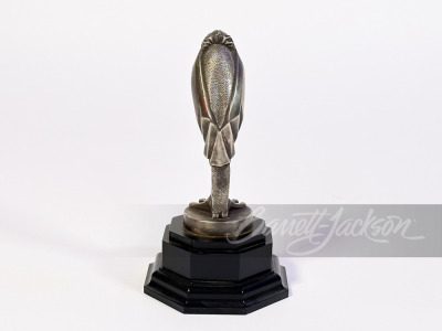 1920S ART DECO STANDING STORK HOOD MASCOT - 2