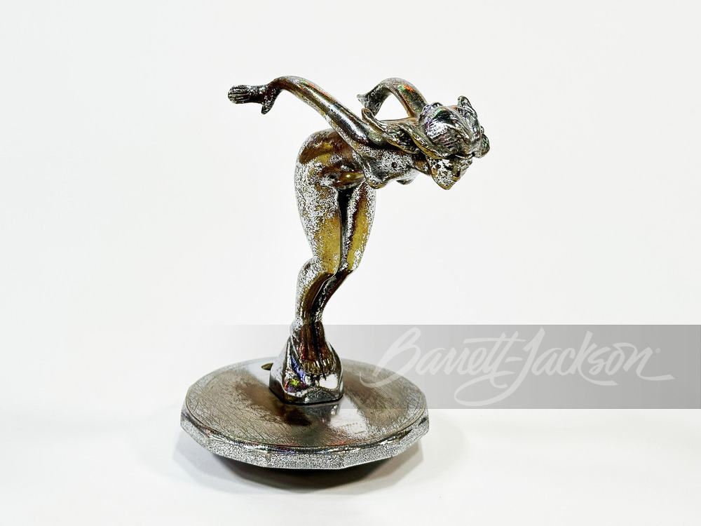 Lot 8360 CIRCA 1920S-30S DIVING GODDESS OF SPEED HOOD MASCOT | Barrett ...