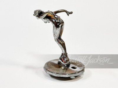 CIRCA 1920S-30S DIVING GODDESS OF SPEED HOOD MASCOT - 2