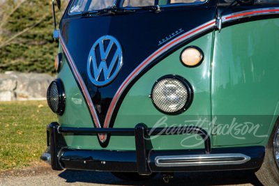 1974 VOLKSWAGEN 23-WINDOW CUSTOM MICROBUS RE-CREATION - 17