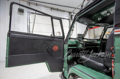 1974 VOLKSWAGEN 23-WINDOW CUSTOM MICROBUS RE-CREATION - 18