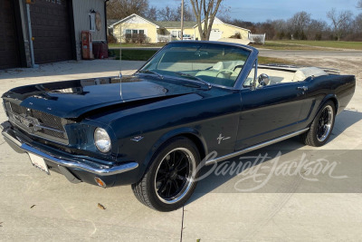 1965 FORD MUSTANG CUSTOM CONVERTIBLE - 10