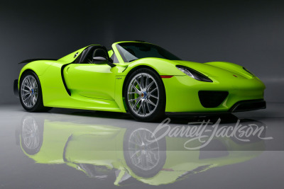 2015 PORSCHE 918 SPYDER - 32