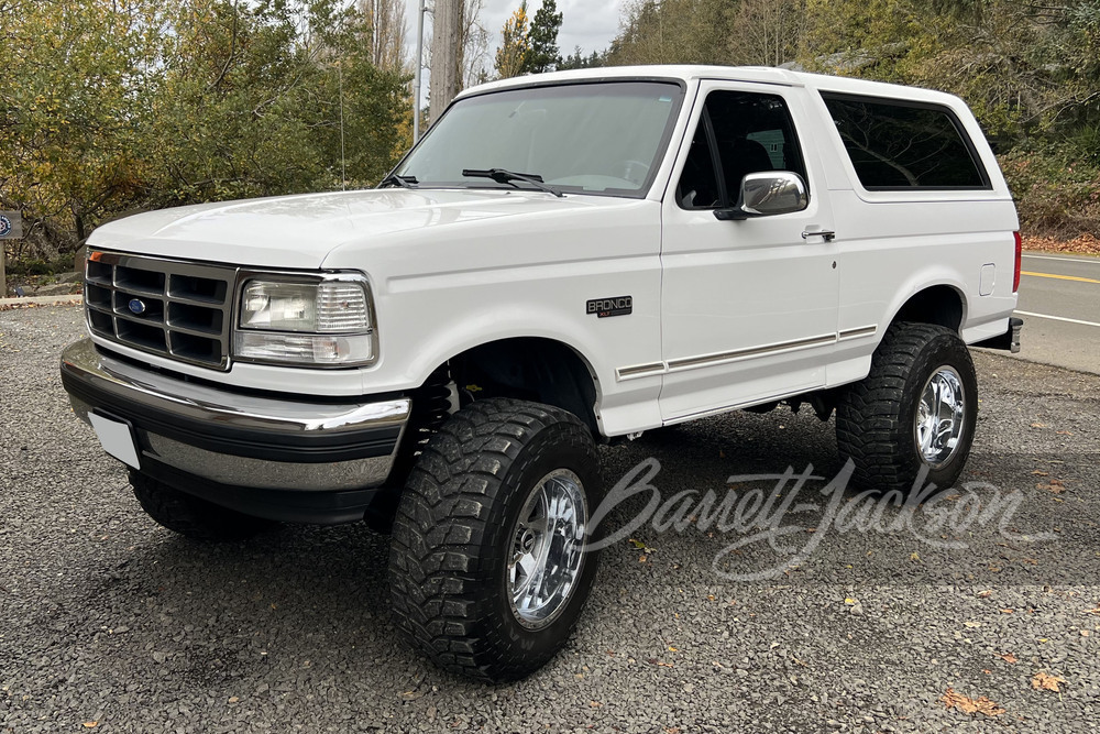 1995 FORD BRONCO CUSTOM SUV