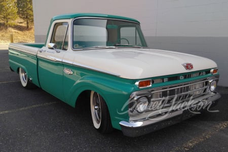 1966 FORD F-100 CUSTOM PICKUP