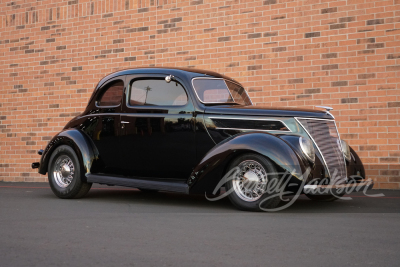 1937 FORD CUSTOM COUPE - 3