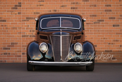 1937 FORD CUSTOM COUPE - 4