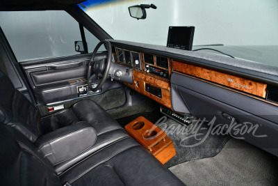 1985 LINCOLN TOWN CAR LIMOUSINE - 4