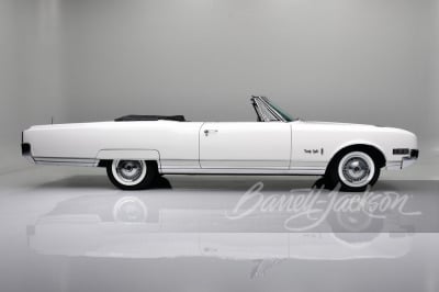 1966 OLDSMOBILE 98 CONVERTIBLE - 5