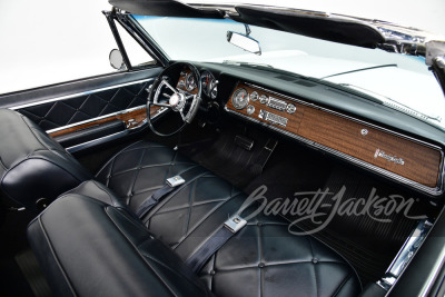 1966 OLDSMOBILE 98 CONVERTIBLE - 4