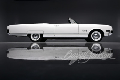 1966 OLDSMOBILE 98 CONVERTIBLE - 19