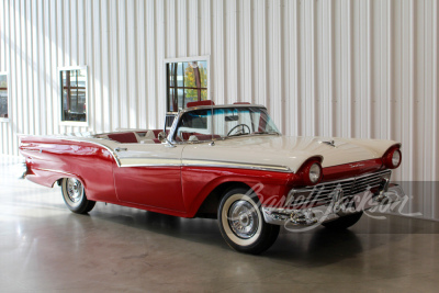 1957 FORD FAIRLANE 500 SKYLINER - 10