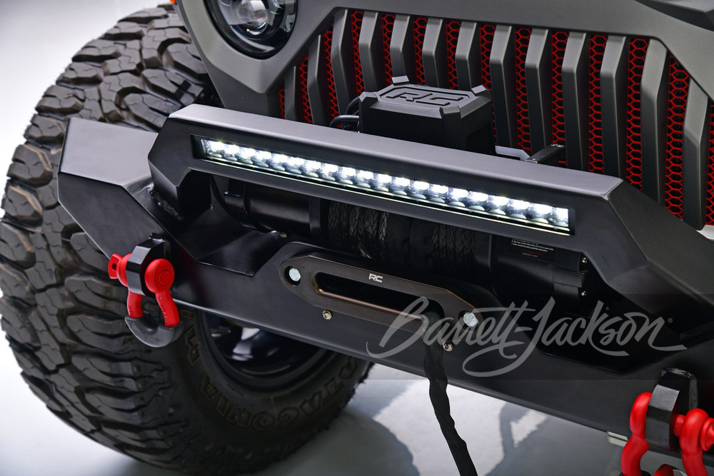 Lot 788 2006 JEEP WRANGLER JL CUSTOM SUV | Barrett-Jackson