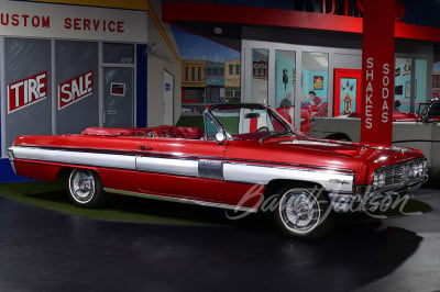 1962 OLDSMOBILE STARFIRE CONVERTIBLE - 12