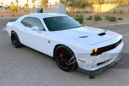 2016 DODGE CHALLENGER SRT HELLCAT