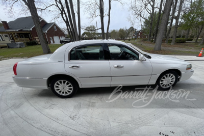 2006 LINCOLN TOWN CAR SIGNATURE SERIES - 13