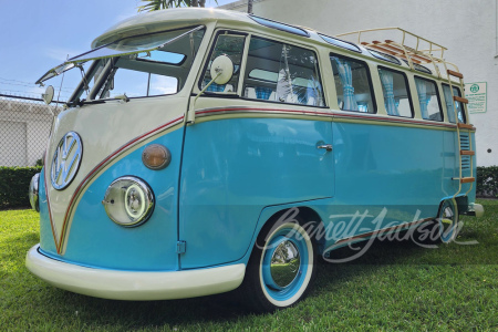 1972 VOLKSWAGEN 23-WINDOW MICROBUS RE-CREATION