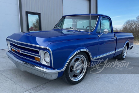 1967 CHEVROLET C10 CUSTOM PICKUP