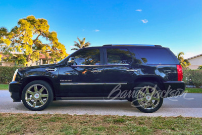 2011 CADILLAC ESCALADE - 5