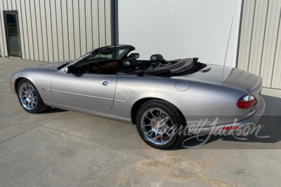 2001 JAGUAR XKR - 11