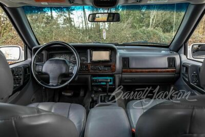 1997 JEEP GRAND CHEROKEE CUSTOM SUV - 8