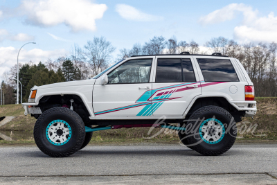 1997 JEEP GRAND CHEROKEE CUSTOM SUV - 26