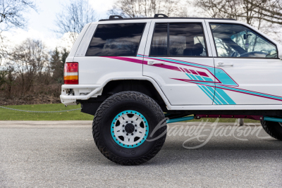 1997 JEEP GRAND CHEROKEE CUSTOM SUV - 38