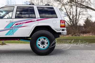 1997 JEEP GRAND CHEROKEE CUSTOM SUV - 39