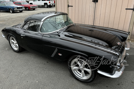 1962 CHEVROLET CORVETTE CUSTOM CONVERTIBLE