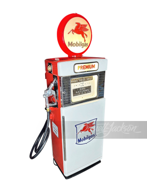 LATE-1950S/EARLY-60S MOBILGAS WAYNE 505 GAS PUMP