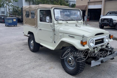 1976 TOYOTA LAND CRUISER FJ43