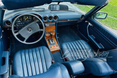 1982 MERCEDES-BENZ 380SL ROADSTER - 4