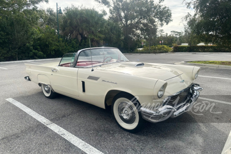 1957 FORD THUNDERBIRD CONVERTIBLE