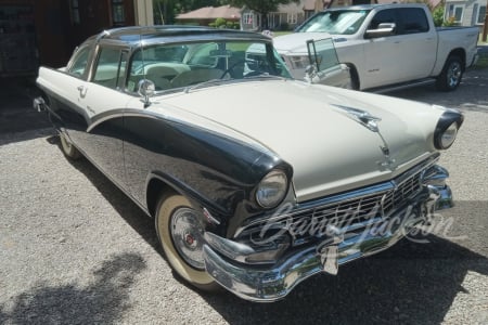 1956 FORD FAIRLANE CROWN VICTORIA