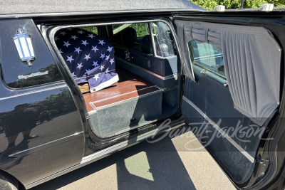 2003 CADILLAC SAYERS AND SCOVILL PRESIDENTIAL HEARSE RE-CREATION - 13