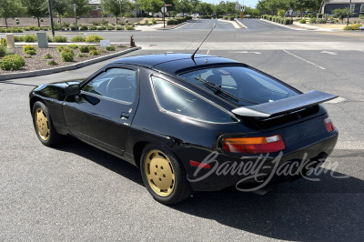 1990 PORSCHE 928 S4 - 2