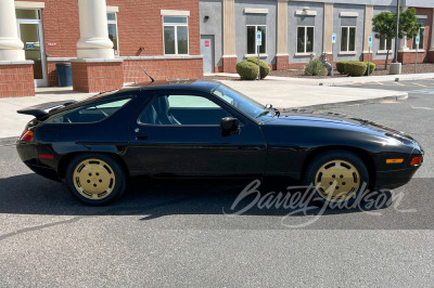 1990 PORSCHE 928 S4 - 12